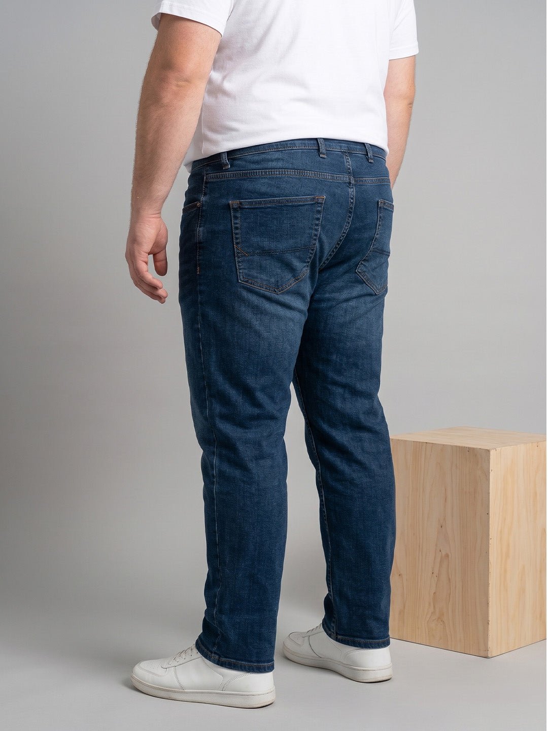 Men Plus Size Dexvion Navy Blue Tinted Wash Jeans - Image 2