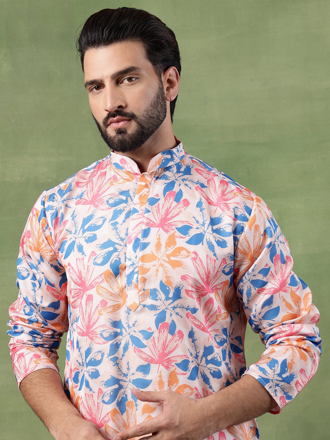 Men's Cotton Multicolor Bold Floral Print White Kurta With Pyjama - Image 4