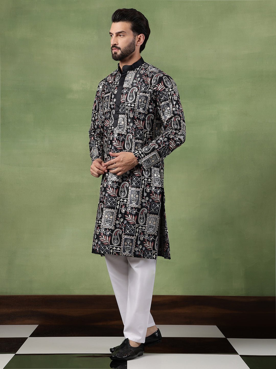 Men's Cotton Floral & Sequin Embroidered Black Kurta With Pyjama - Image 2
