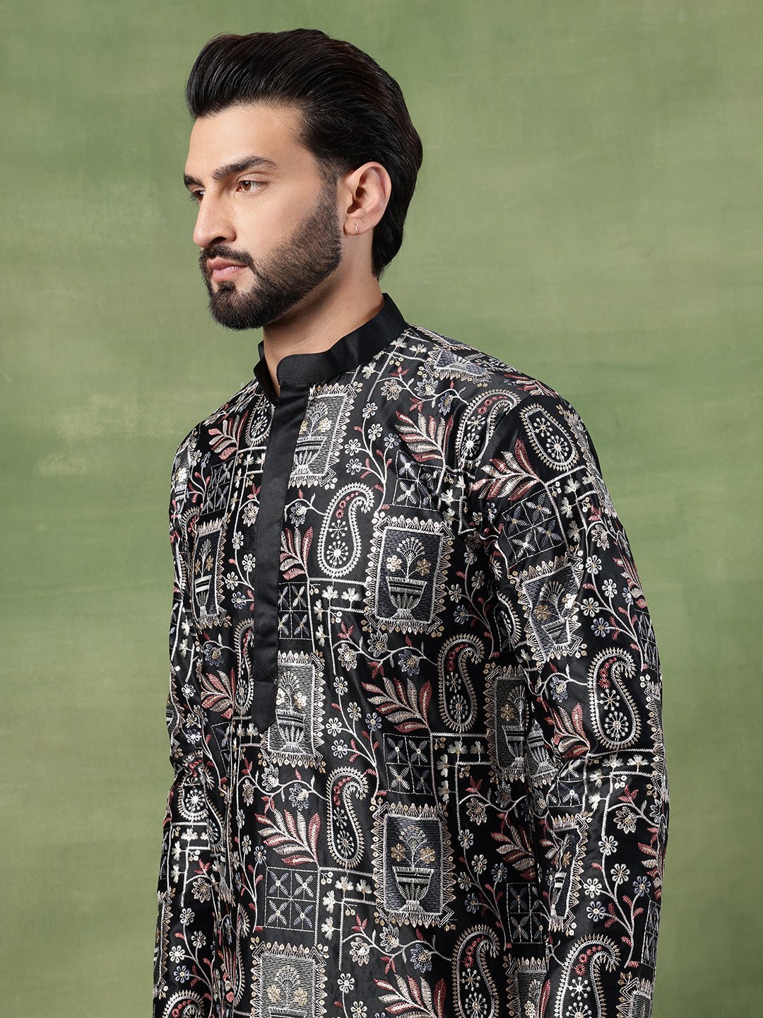Men's Cotton Floral & Sequin Embroidered Black Kurta With Pyjama - Image 6