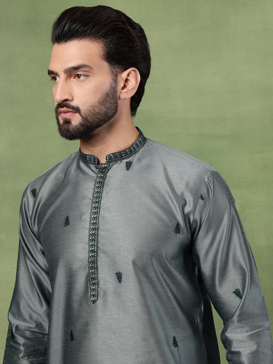 Men’s Jacquard Silk Embroidered Leaf Daman Green Kurta with Pyjama - Image 7