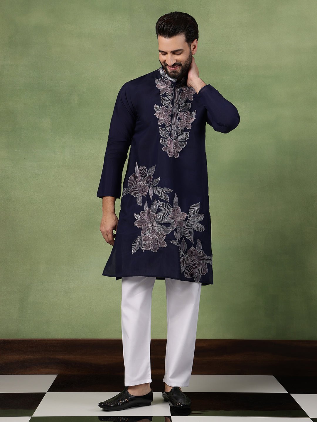 Men's Cotton Intricated Neck & Side Floral Embroidered Navy Kurta With Pyjama - Image 5