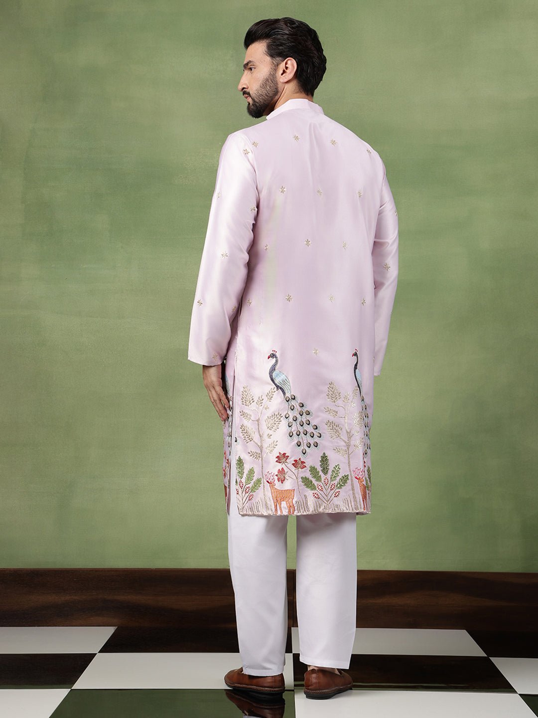 Men's Cotton Silk Flora & Fauna Embroidered Pink Kurta With Pyjama - Image 4