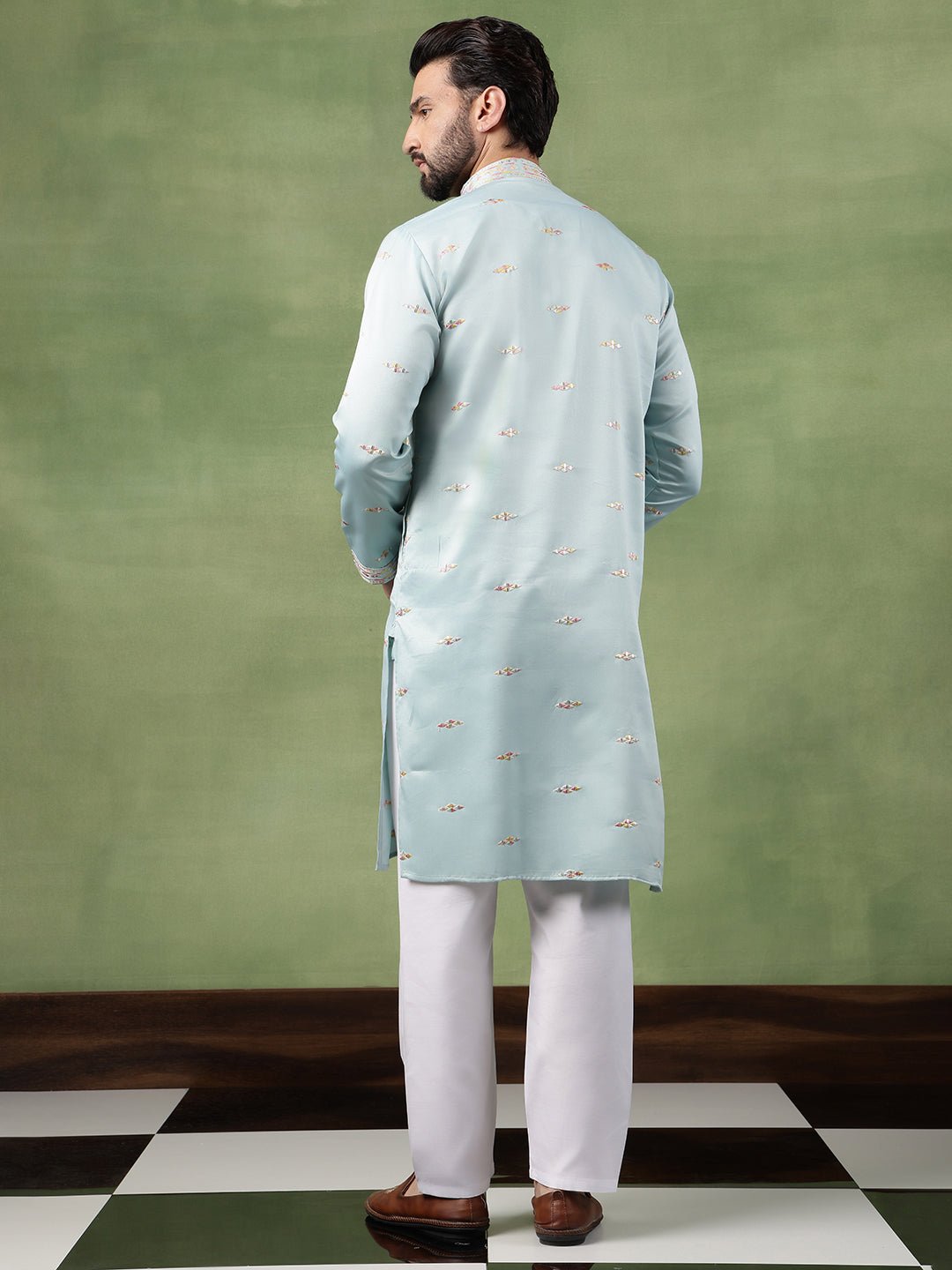 Men's Cotton Embroidered Ethnic Motif Sky Blue Kurta With Pyjama - Image 4