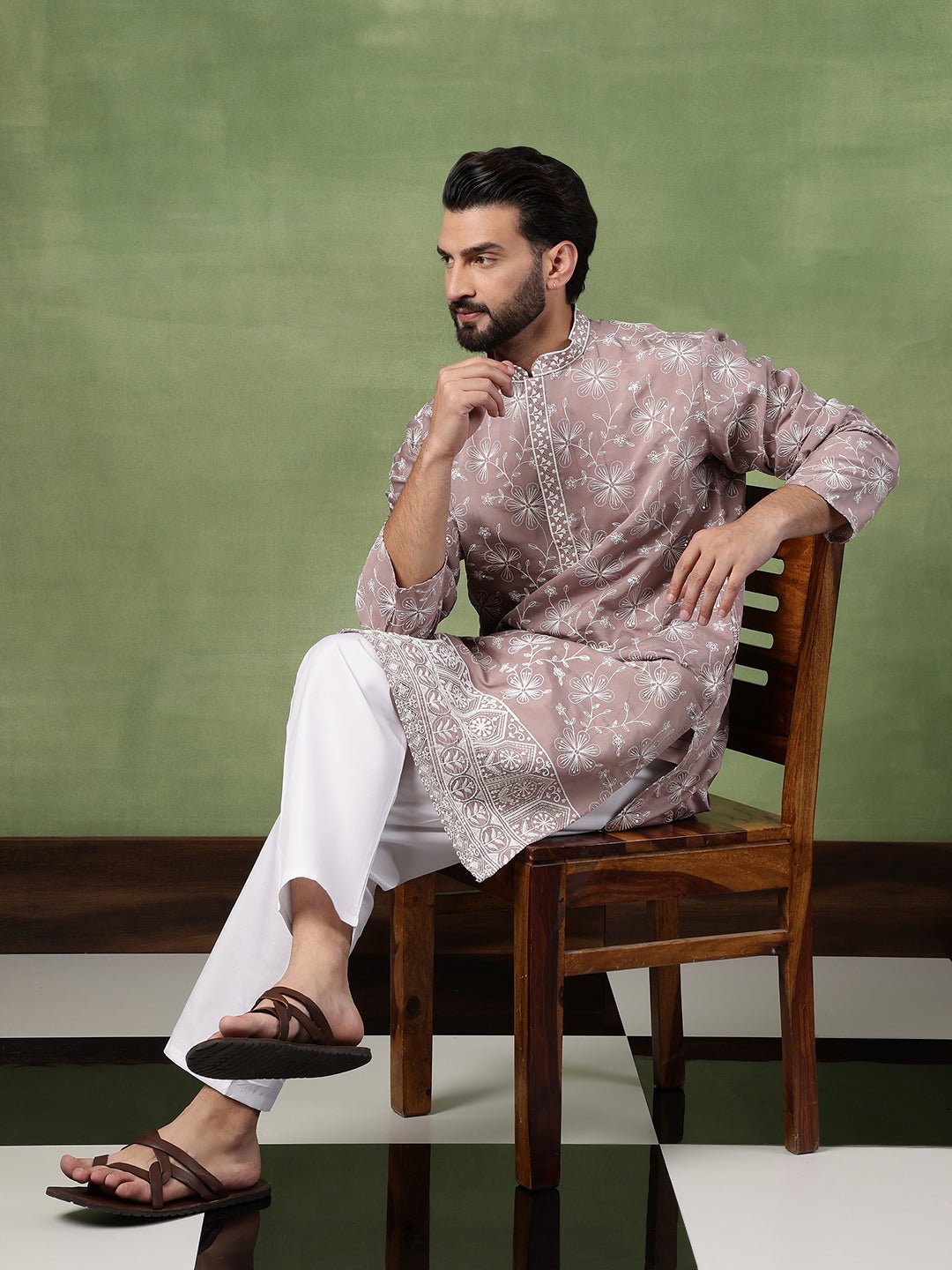 Men's Cotton Pink Long Kurta with All over floral Embroidery - Image 4