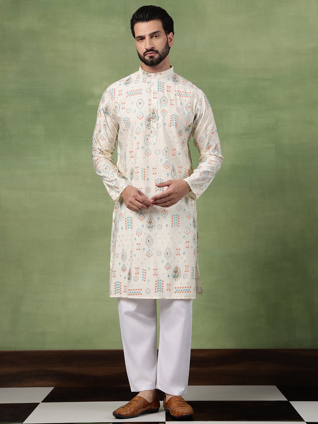 Men’s Cotton Cream Kurta with Traditional Foil Print Motifs - Image 2