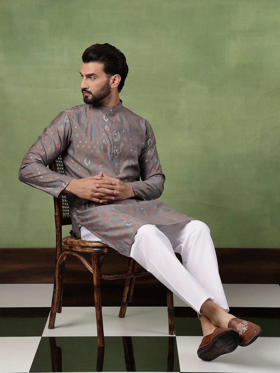 Men’s Cotton Traditional Foil Print Motifs Grey Kurta With Pyjama - Image 2