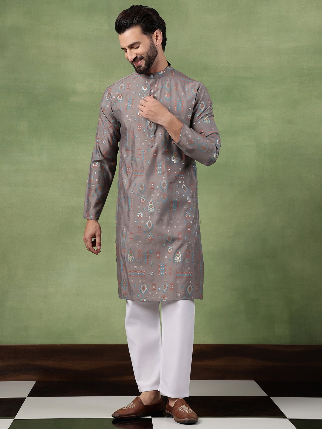 Men’s Cotton Traditional Foil Print Motifs Grey Kurta With Pyjama - Image 3